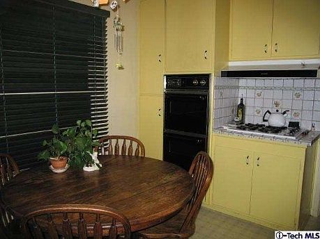 4th image of 424 Tocino Dr