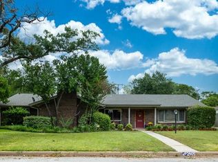 2405 Winthrop Ave, Fort Worth, TX 76107
