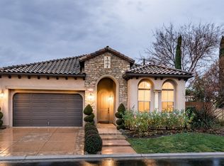 1421 E Via Estrella Dr, Fresno, CA 93730
