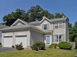 6 Indian Spring Dr, Oak Ridge, NJ 07438