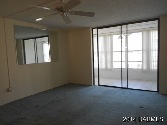 5th image of 329 Wilder Blvd APT C302