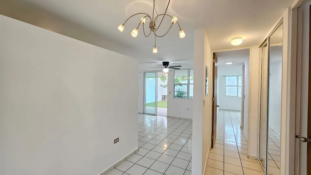 3 bed, 2.0 bath, 1350 sqft, $1,450 — Photo 4