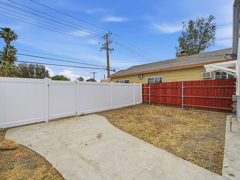 17797 Grand Ave — Photo 13