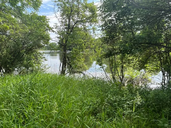 Alpine Dr, Wautoma, WI 54982