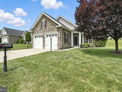 16600 Downy Flake Mews, Dumfries, VA, 22025