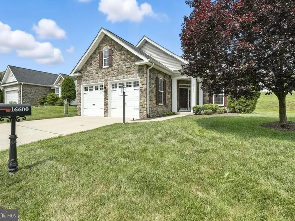 16600 Downy Flake Mews, Dumfries, VA 22025