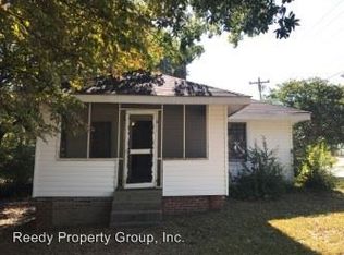 2 Post Oak Rd, Greenville, SC 29605