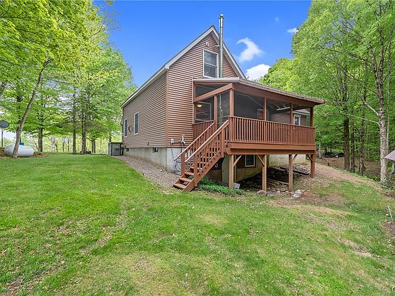 3rd image of 1571 Niciu Rd