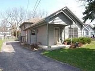 28W742 Main St, Warrenville, IL 60555
