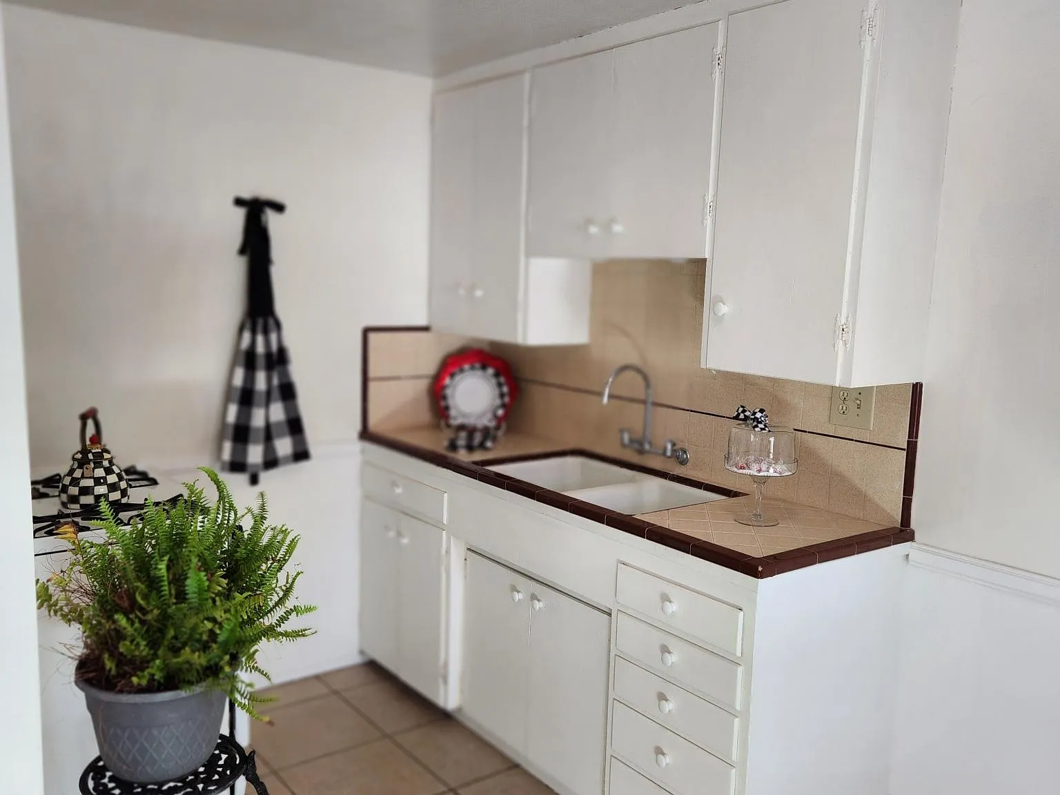 3235 Mulberry St — Photo 4