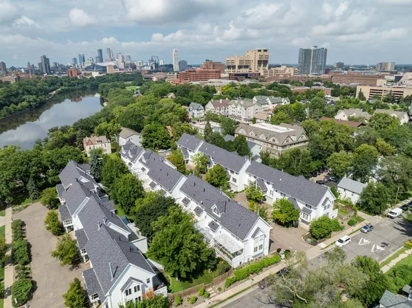 921/923 Dartmouth Pl SE, Minneapolis, MN 55414