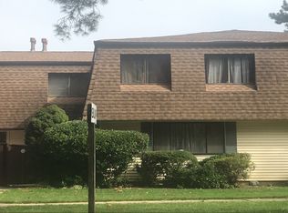 212 Feller Dr, Central Islip, NY 11722