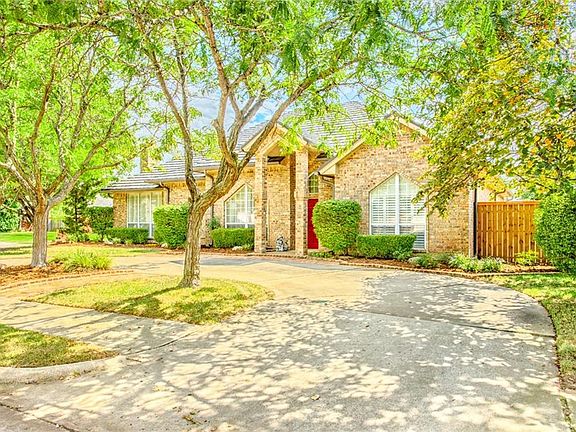 2nd image of 2700 SW 123rd Ct