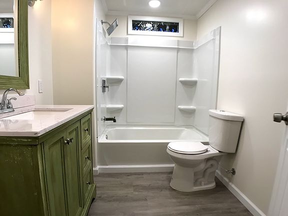 5th image of 2480 Highland Trl