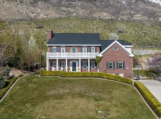 9102 N Silver Lake Dr, Cedar Hills, UT 84062