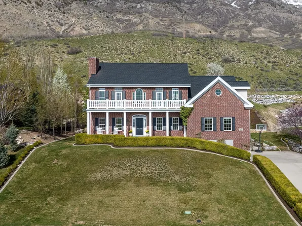 9102 N Silver Lake Dr, Cedar Hills, UT 84062