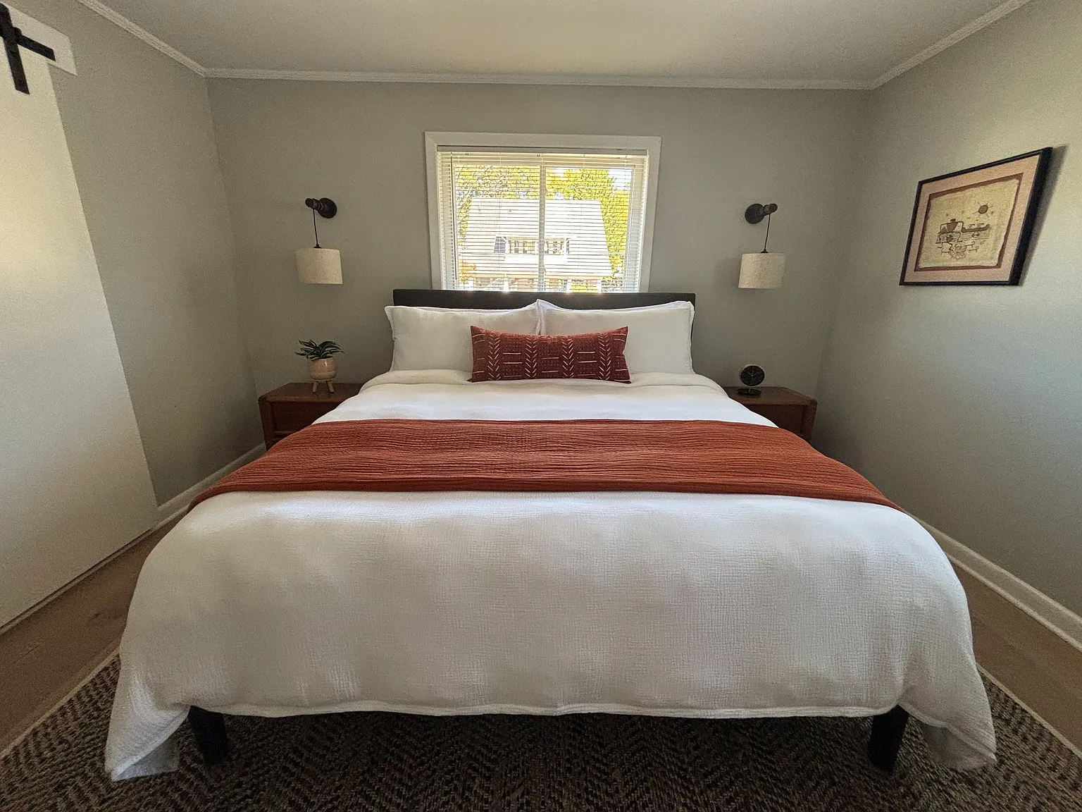 615 Guilford Ave — Photo 3