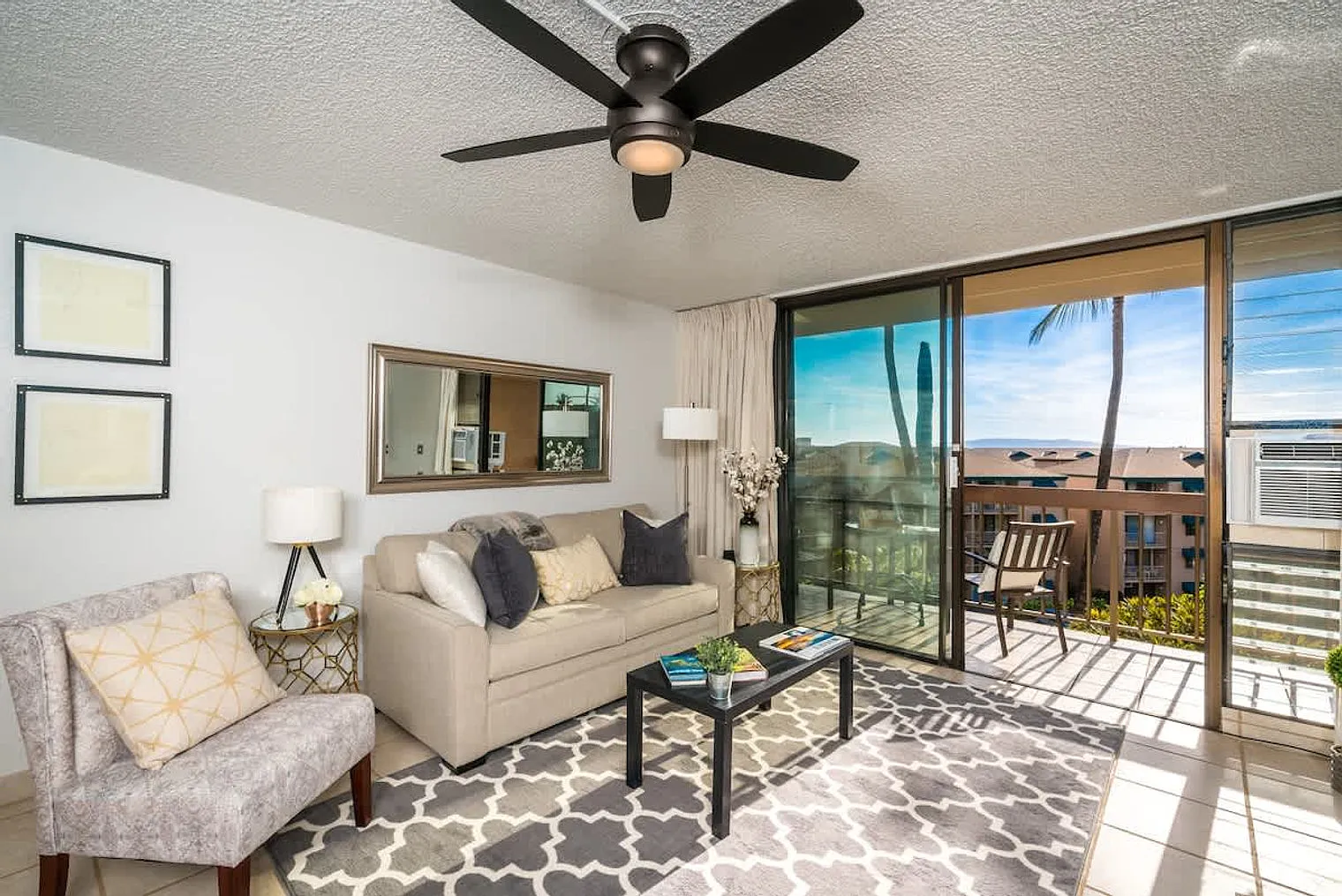 1 bed, 1.0 bath, 893 sqft, $6,840 — Photo 1