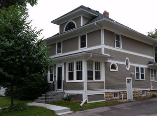 909 Center St E, Rochester, MN 55906