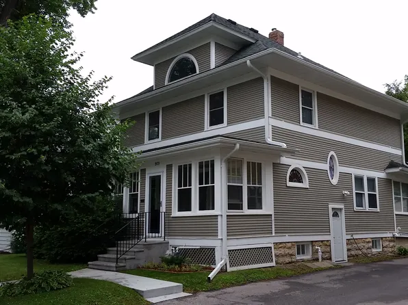 909 Center St E, Rochester, MN 55906