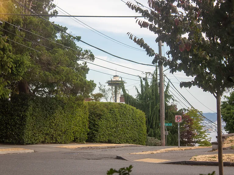 160 Lee St #109 — Photo 12