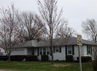 910 S High St, Stockton, MO 65785