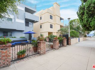 28 Buccaneer St, Marina Del Rey, CA 90292