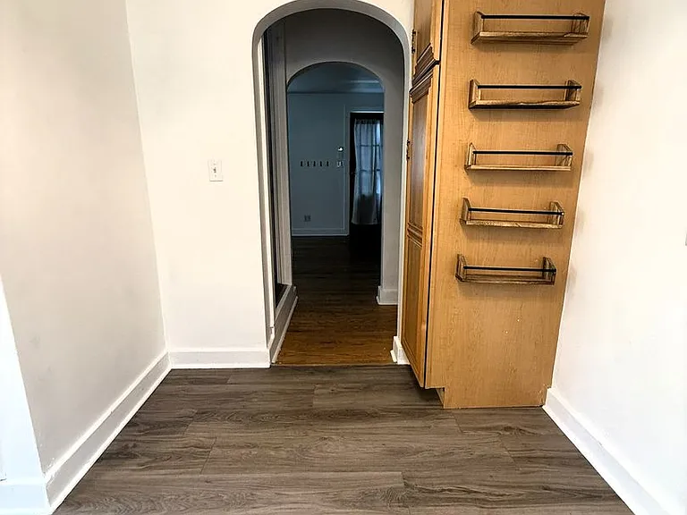 801 W Cherry St — Photo 8