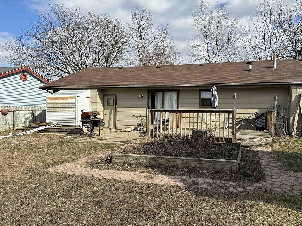 2nd image of 8214 Eddington Dr