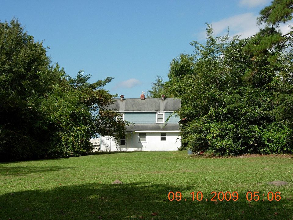 2nd View Back of Lot