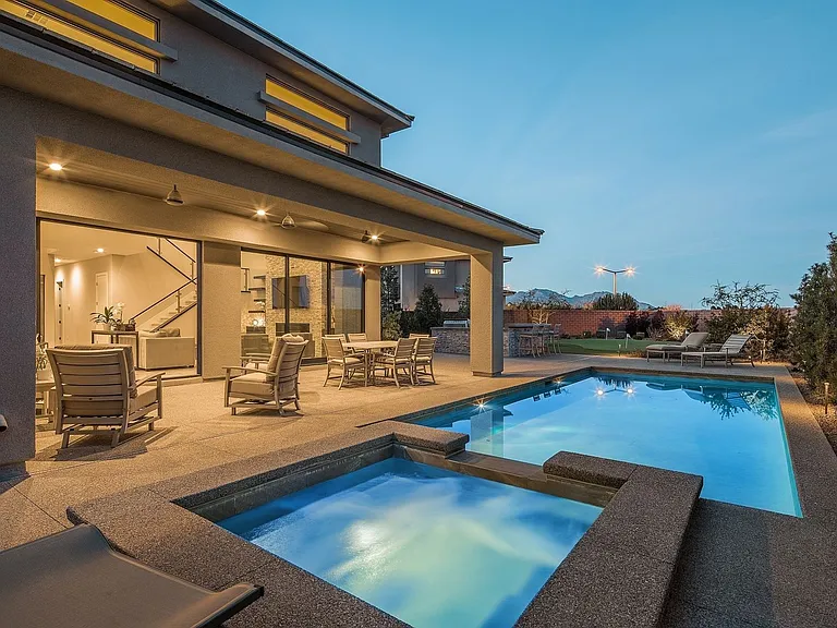 18 Garden Rain Dr — Photo 43
