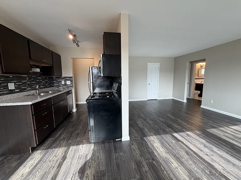 Kitchen/Living Room