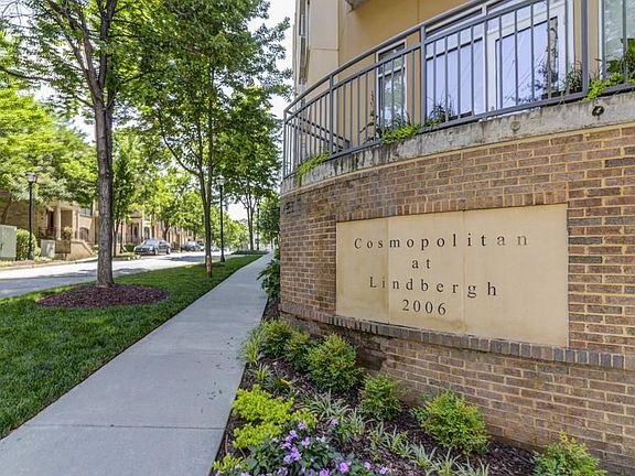 2nd image of 711 Cosmopolitan Dr NE Unit 336