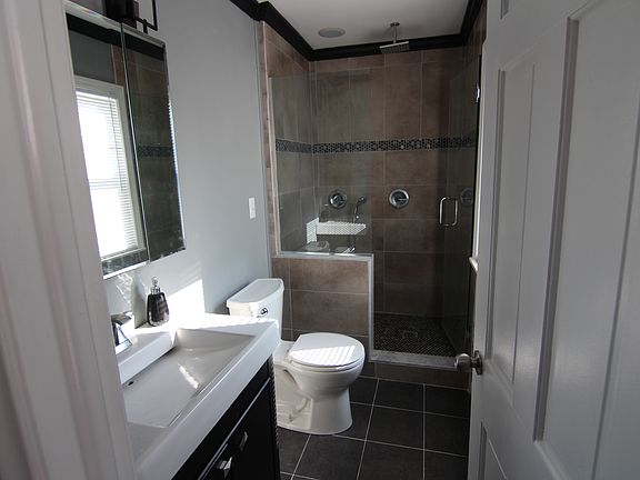 2nd image of 41221 Bayhaven Dr