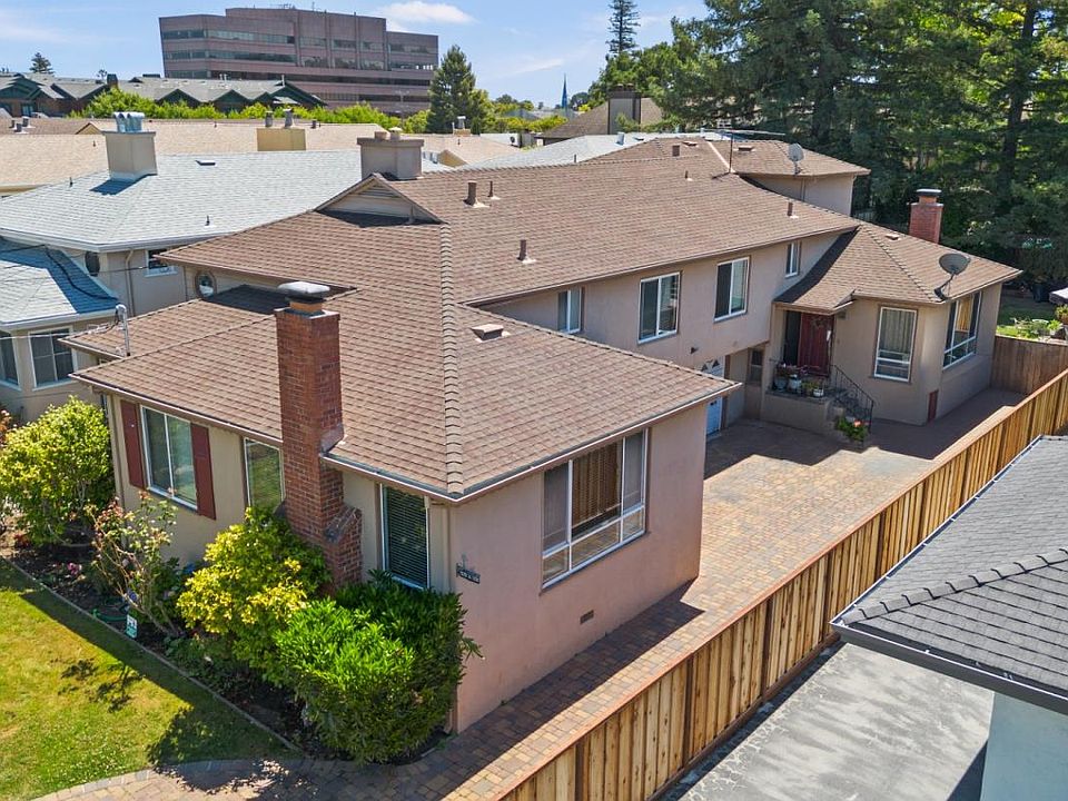 1st image of 109 Hobart Ave