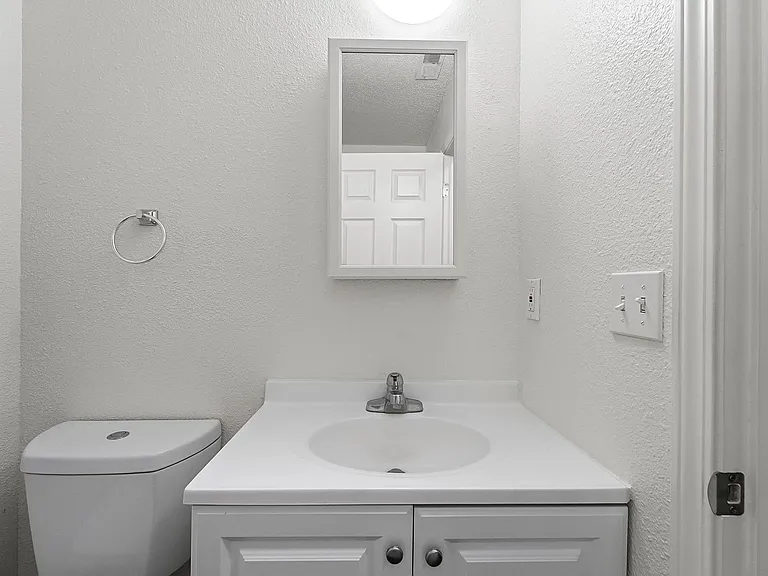 Metro Apartments At Bethalto — Photo 27