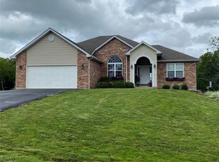 10479 Summerfield Dr, Rolla, MO 65401