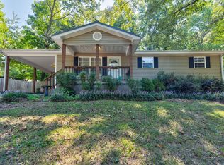 4040 Village Dr, Cohutta, GA 30710