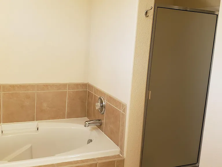 4315 Widener St — Photo 21