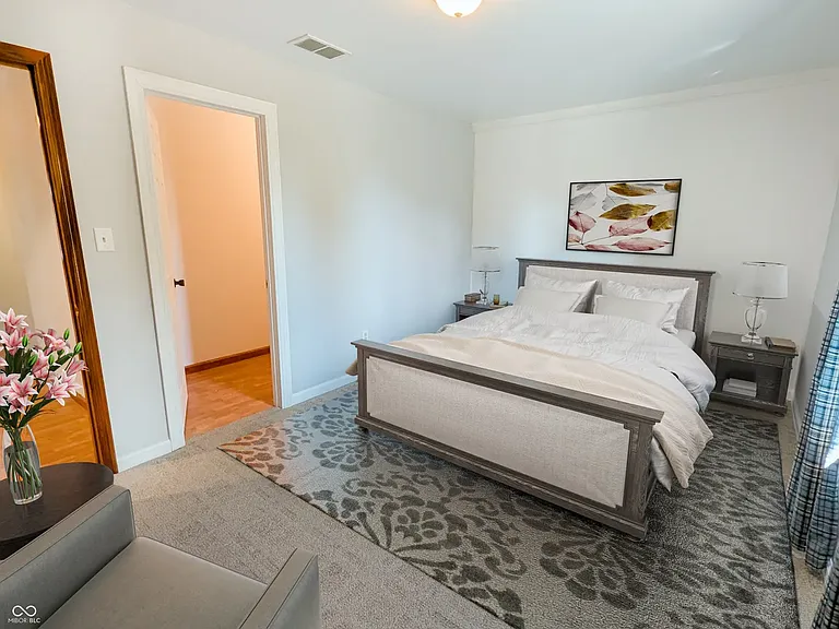 401 Knox St — Photo 10