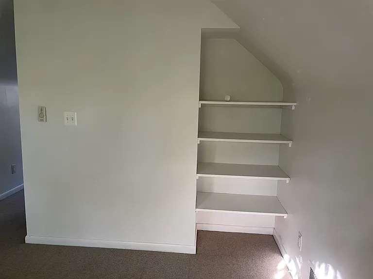 2112 Alice St — Photo 48