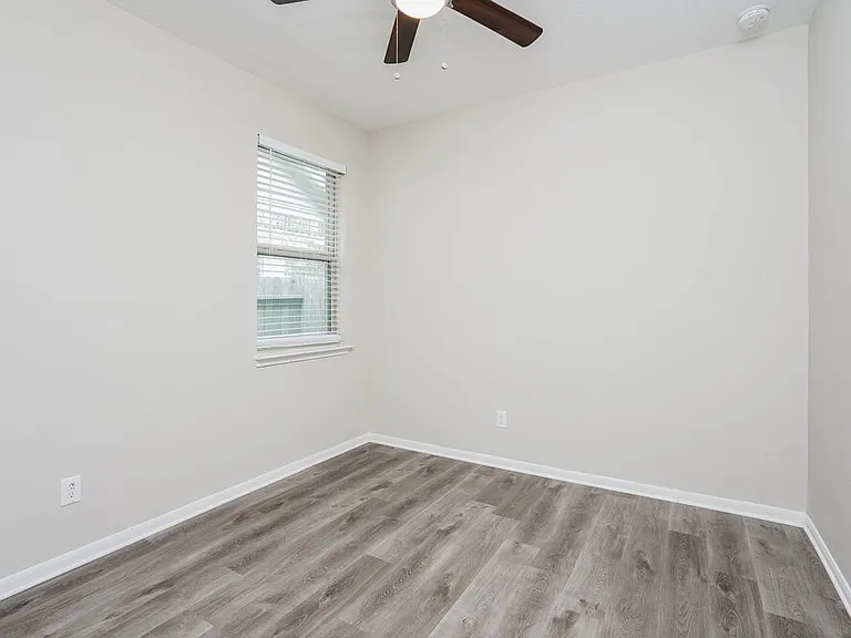 3214 Bainbridge Hill Ln — Photo 15