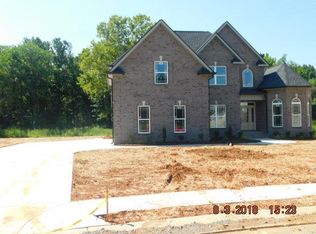 1608 Ansley Kay Dr, Christiana, TN 37037
