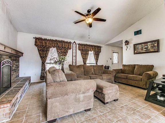 5th image of 5329 Buckner Dr