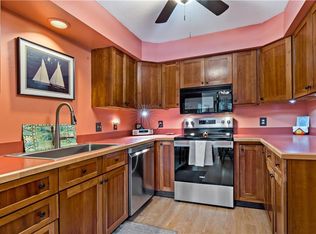 Northgate, Narragansett, RI 02882