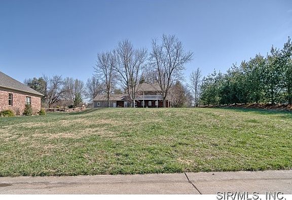 2nd image of 116 Savannah Ct
