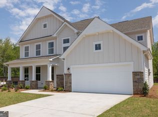 36 Pecan Ct, Hoschton, GA 30548