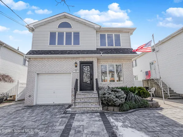 246 McBaine Ave, Staten Island, NY 10309