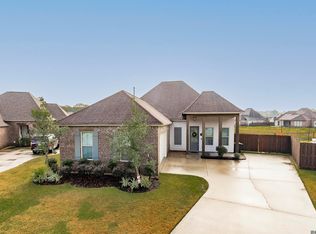 16064 Greycliff Ave, Pride, LA 70770