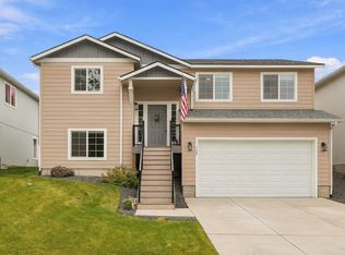728 E Canterbury Ln, Colbert, WA 99005